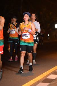 BIB: 4450, 46937, 389
                            <button type="button" onclick="openModal(9887072)" class="btn btn-primary btn-sm float-right btn-popup" data-toggle="modal" data-target=".modal-high-quality">
                        <i class="fas fa-shopping-cart"></i> Add to Cart
                    </button>
                                            <button type="button" onclick="isThisMe(9887072, true)" class="btn btn-success btn-sm float-right btn-popup btn-isme hidden" data-toggle="tooltip" data-placement="bottom" title="นี่คือรูปของคุณใช่ไหม คลิกที่นี่เพื่อเอาเข้าอัลบั้ม">
                        <i class="fas fa-plus"></i> Add to album
                    </button>
                    <button type="button" onclick="isThisMe(9887072, false)" class="btn btn-warning btn-sm float-right btn-popup btn-isnotme hidden">
                        <i class="fas fa-ban"></i> Remove from album
                    </button>